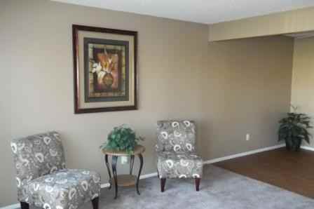 Autumn Glen Apartments - Photo 5 of 24