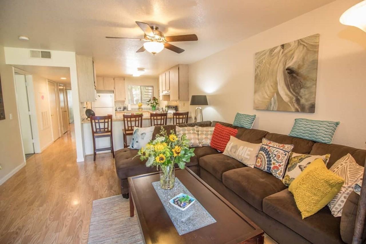 Pomona West Student Apartments - Photo 4 of 50