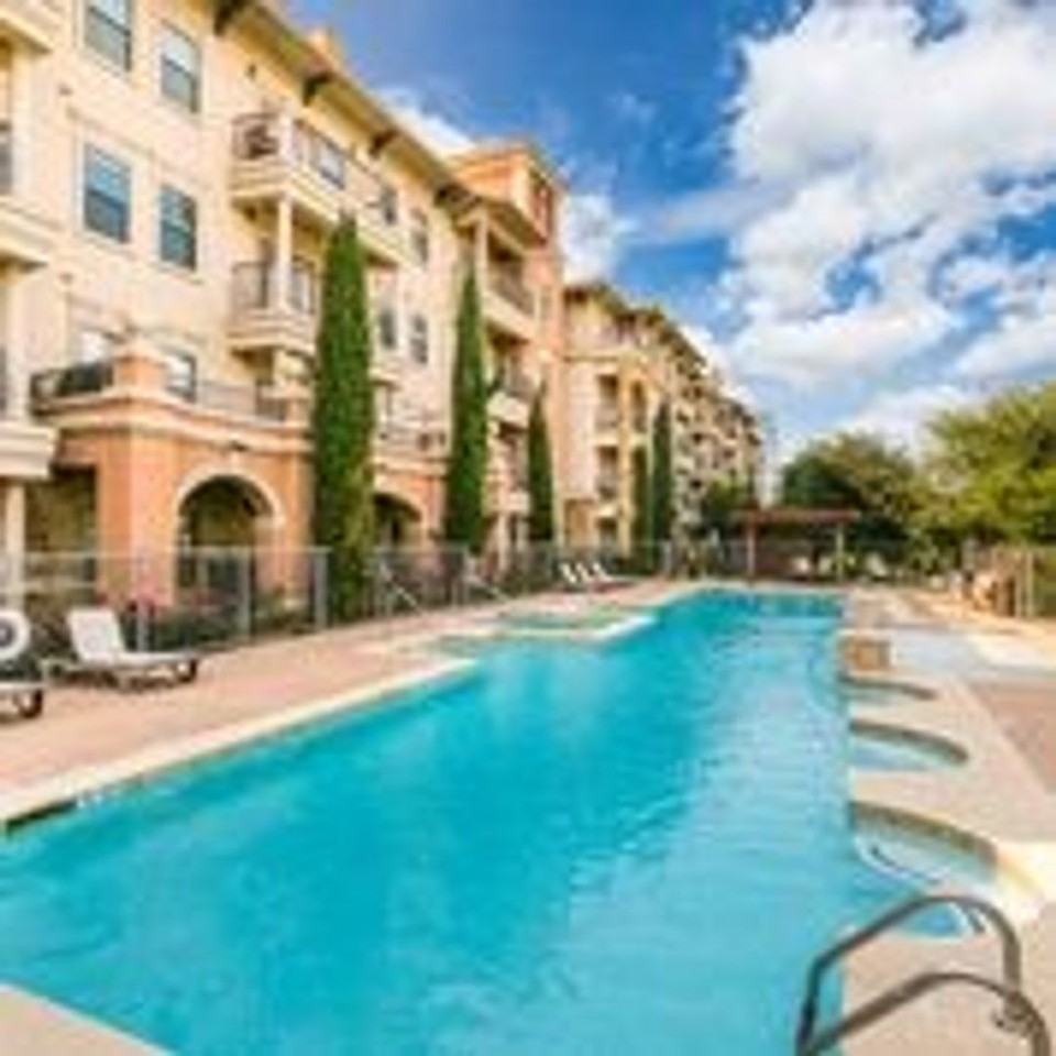 Laguna Vista - Photo 2 of 50