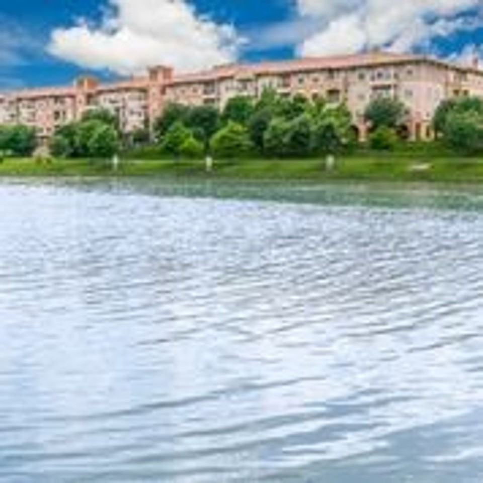 Laguna Vista - Photo 6 of 50