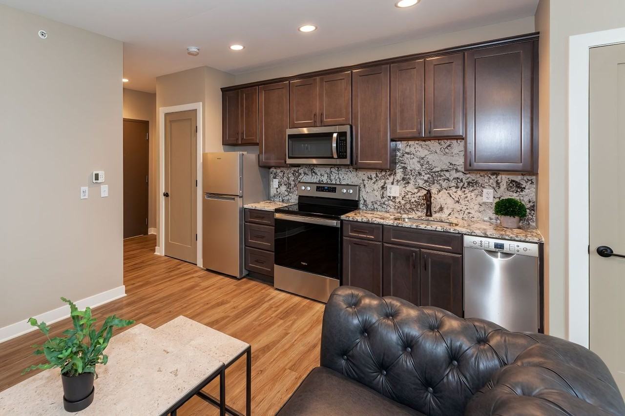 Isaac Executive Suites - Photo 5 of 14