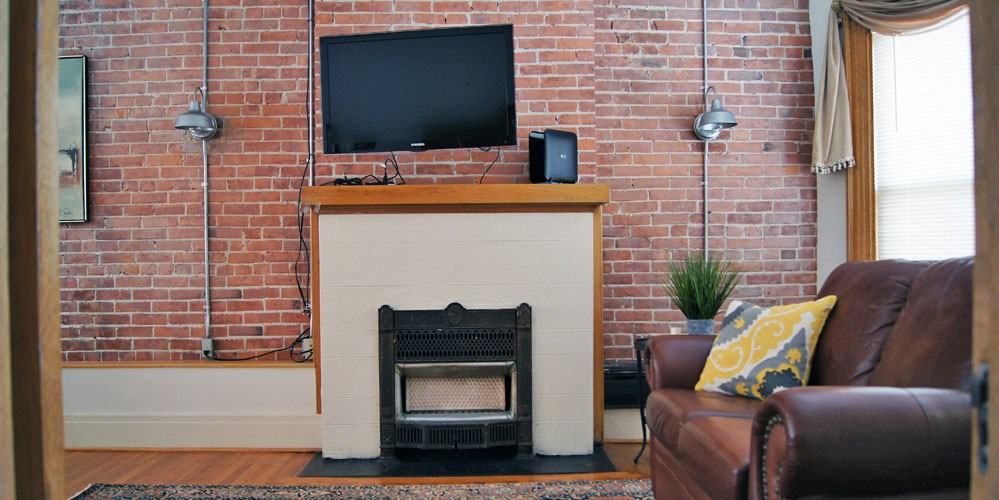 The Elmwood Village Apartments - Photo 2 of 19