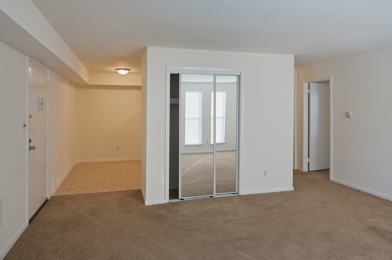 Kingswick Apartments LP - Photo 6 of 50