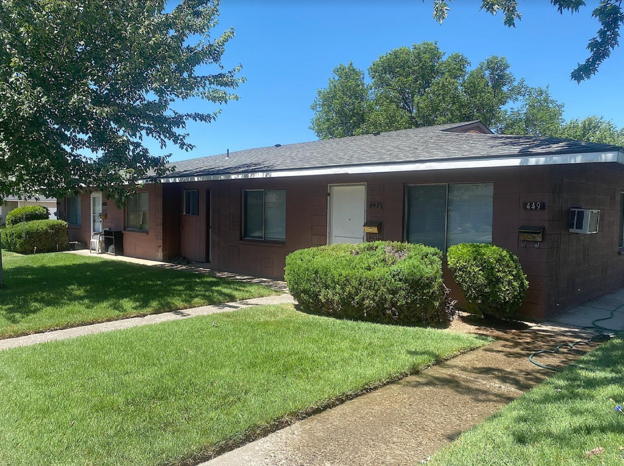 College Place Apartments - Photo 4 of 22