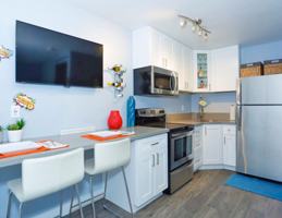 featured image of 150 Hoover Ave