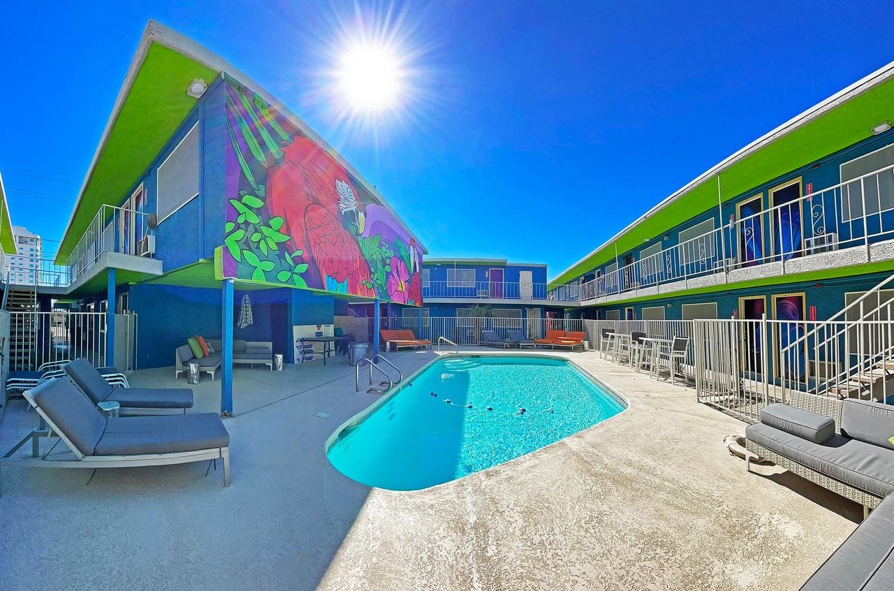 Leasing Now! - Groov Studios - Photo 3 of 26