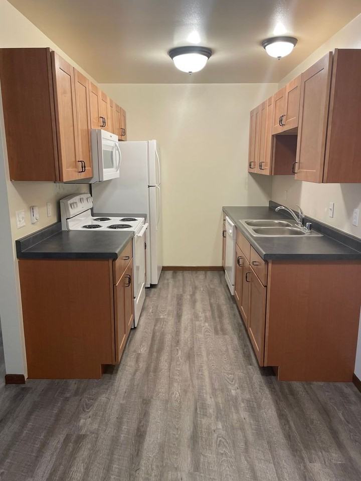 North Country Apartments - Photo 2 of 15