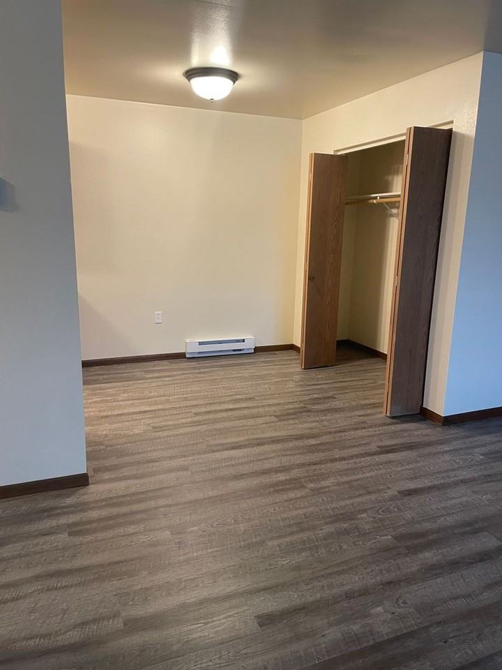North Country Apartments - Photo 6 of 15