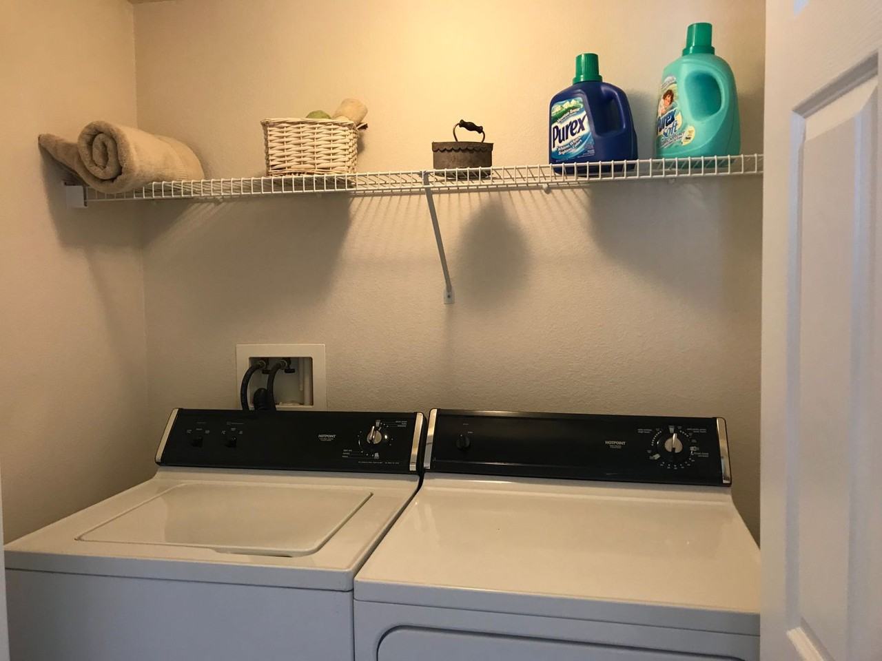 Taylor Ranch - Photo 5 of 17