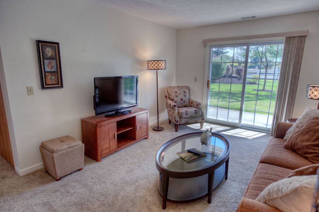 Stillwaters, Hickory Grove Apartments - Photo 4 of 31