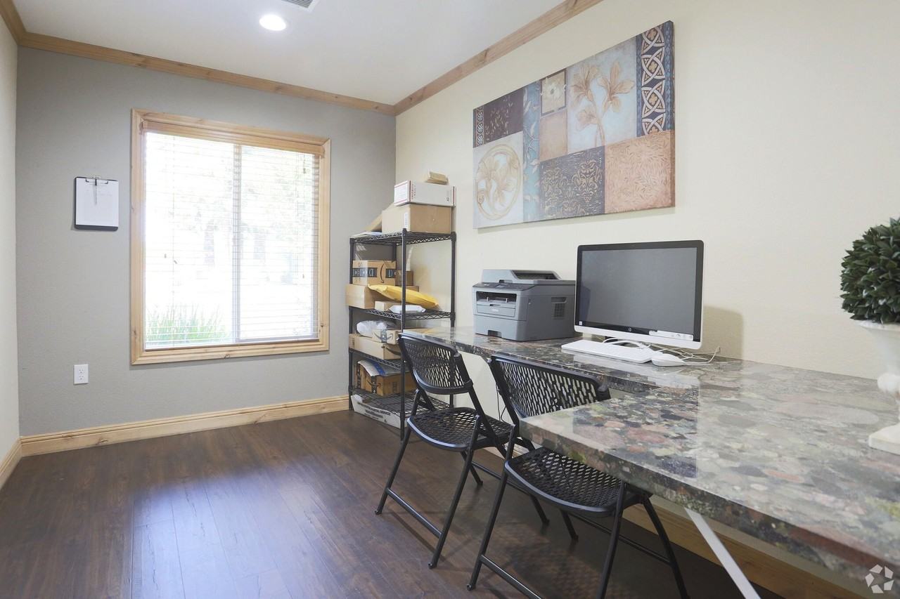 11070 Hirschfeld Way - Photo 5 of 50