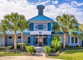 featured image of 905 N Loop 499