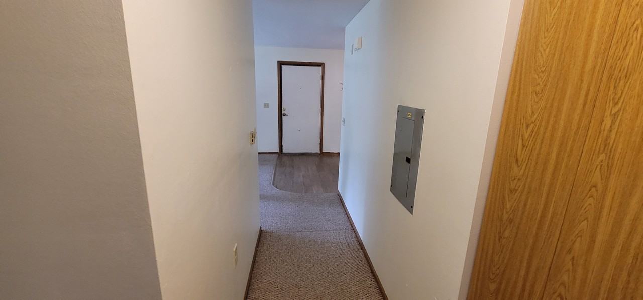 Hershey Manor Apartments - Photo 4 of 32