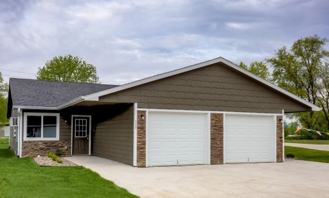 Plaza Heights II - Photo 1 of 1