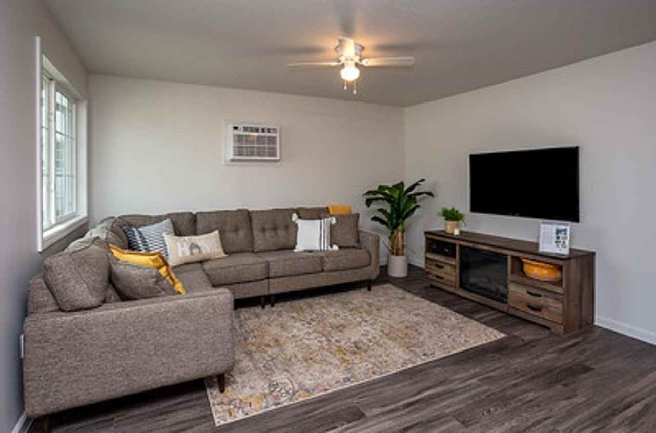 Yellowbanks - Photo 5 of 16