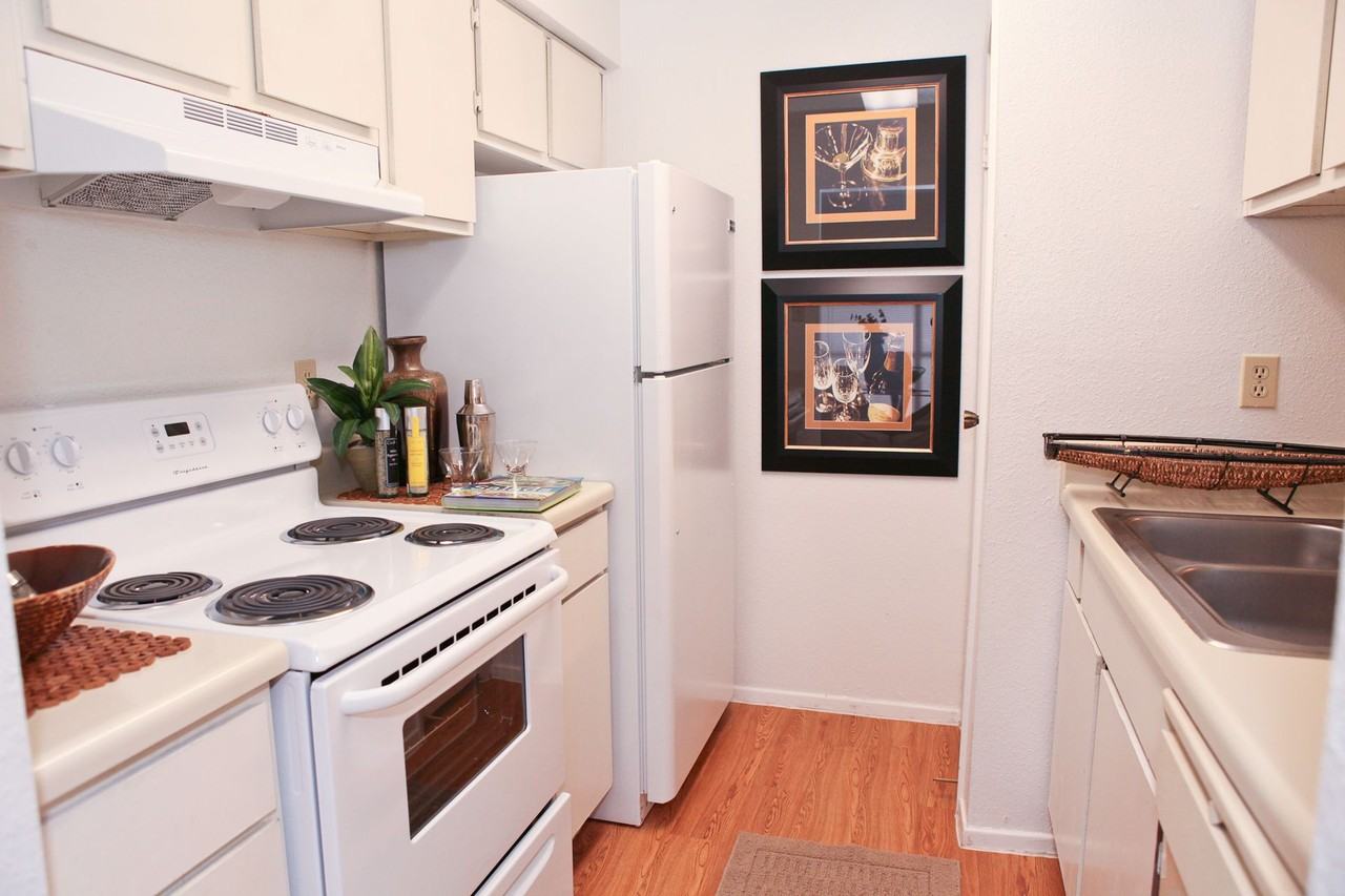 Pagewood Place Apartments - Photo 2 of 11