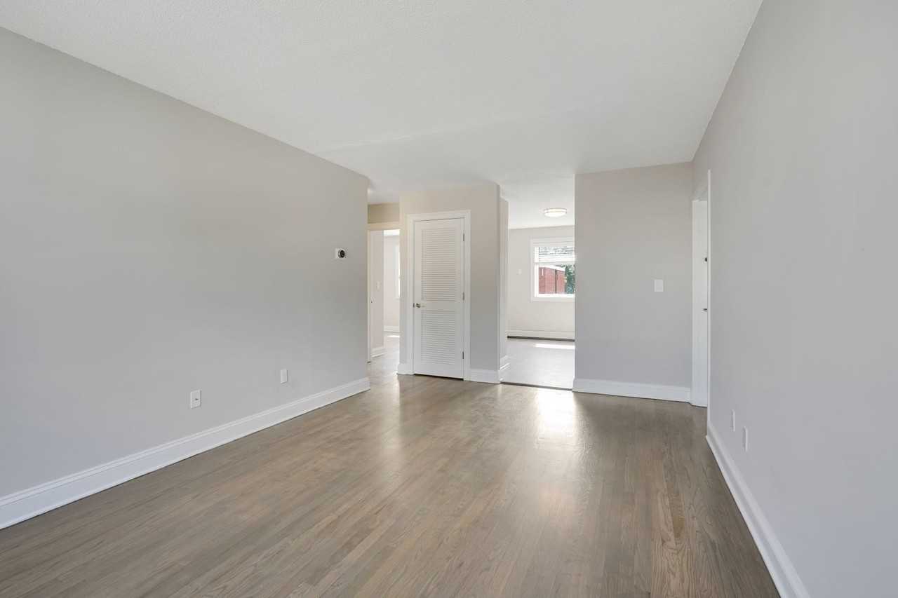 3 Bedford LLC - Photo 6 of 44