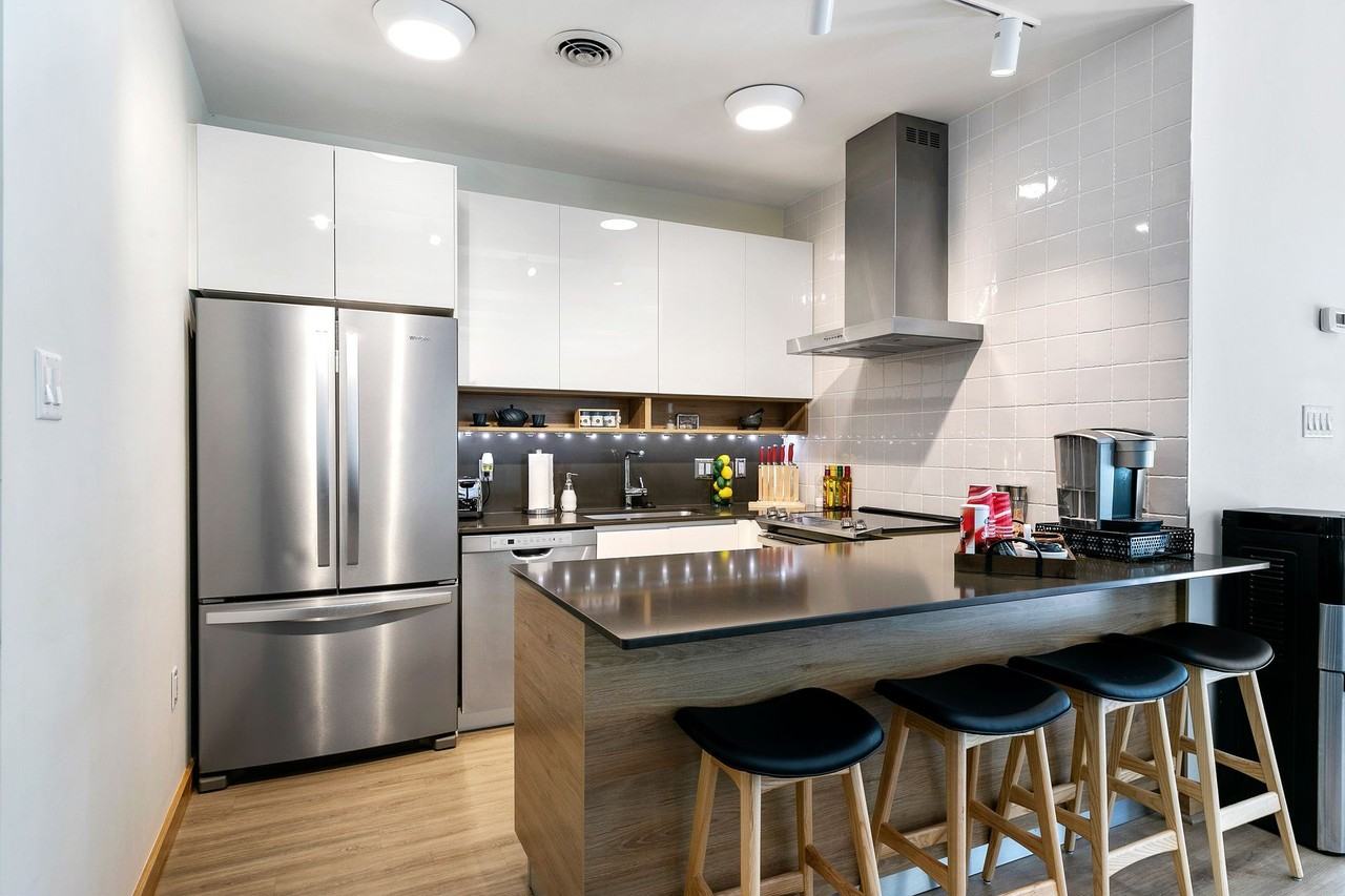 Manor House Apartments - Photo 5 of 28