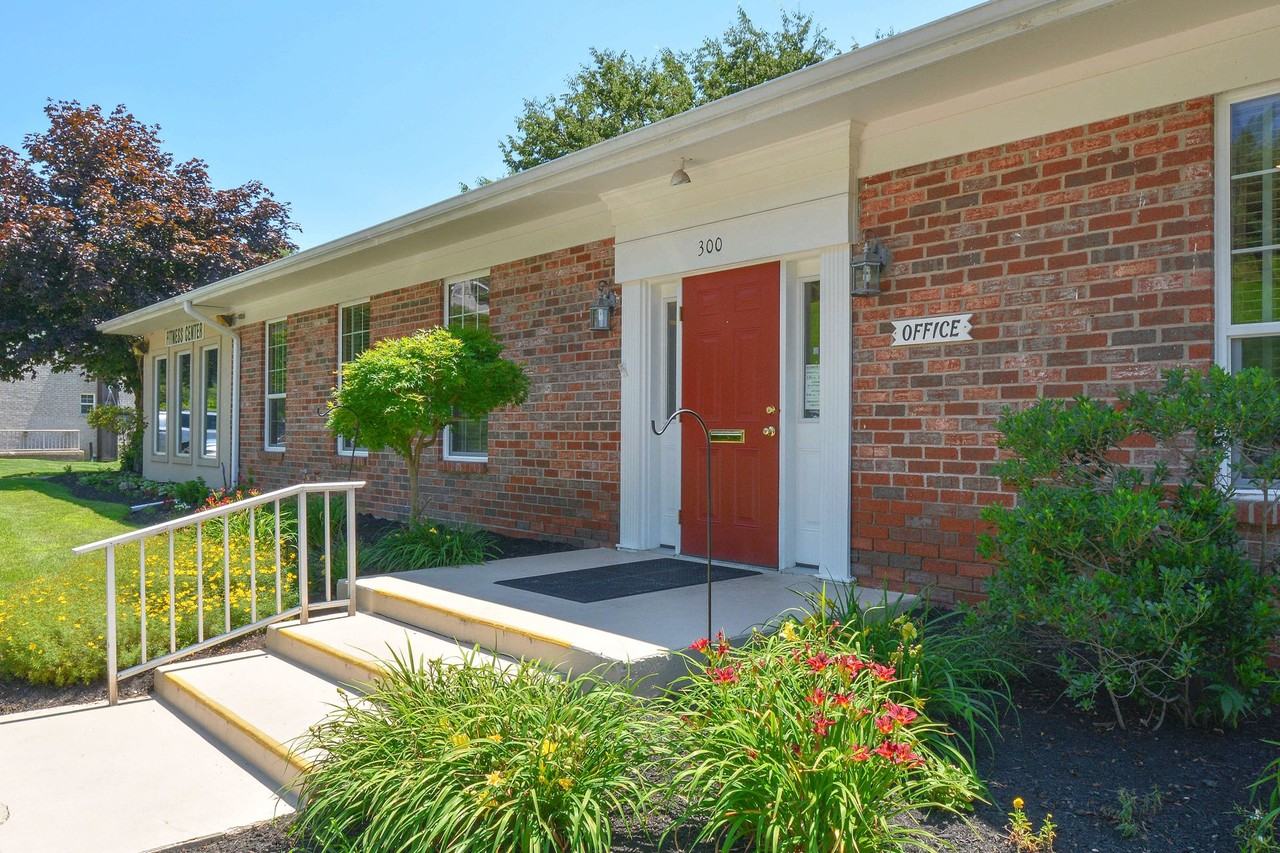 Grampian Hills Apartments - Photo 3 of 29