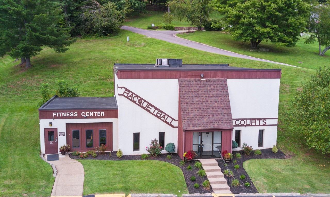 Roxalana Hills Apartments - Photo 7 of 19