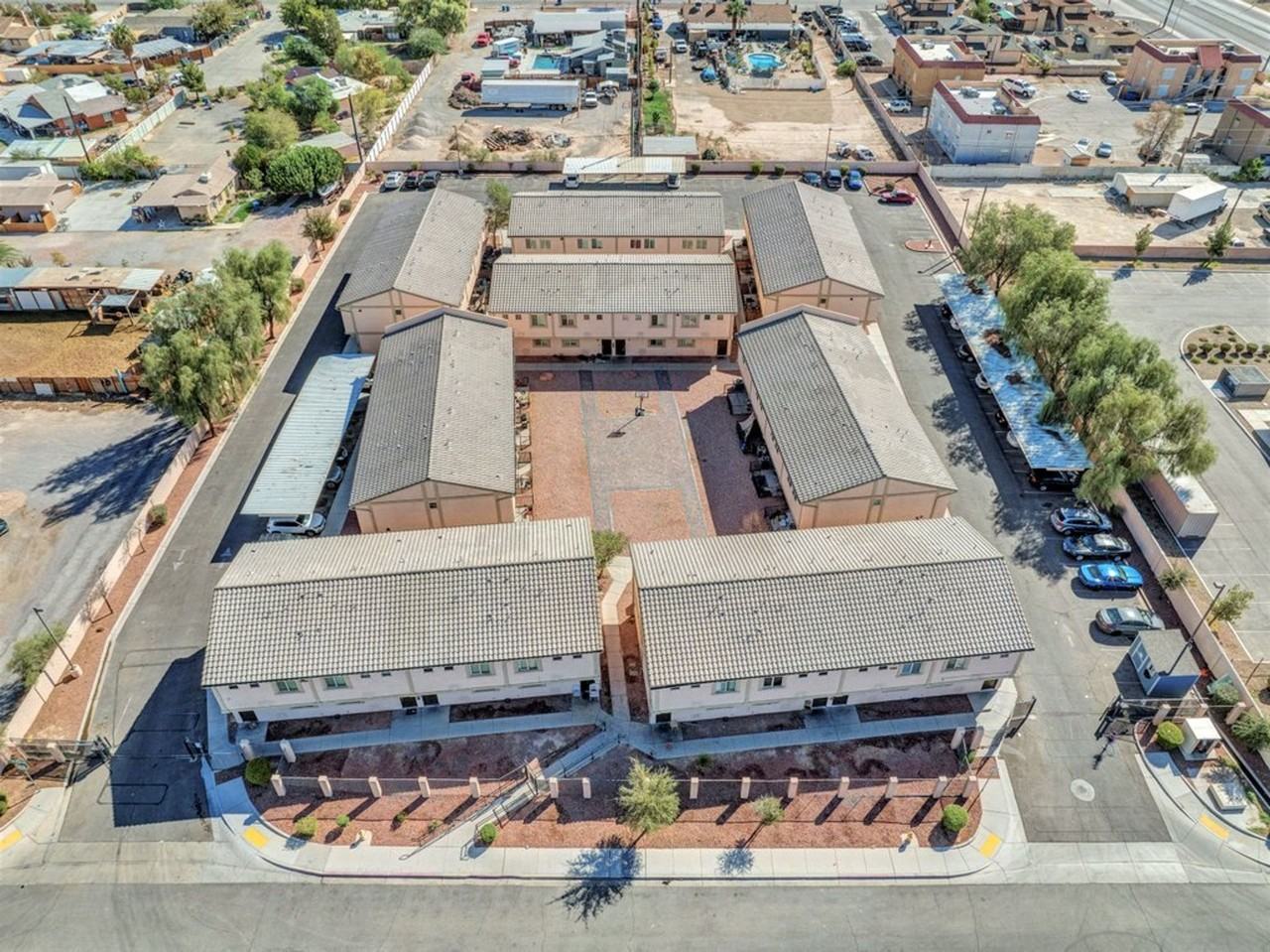 Large Renovated 3 - Photo 2 of 19