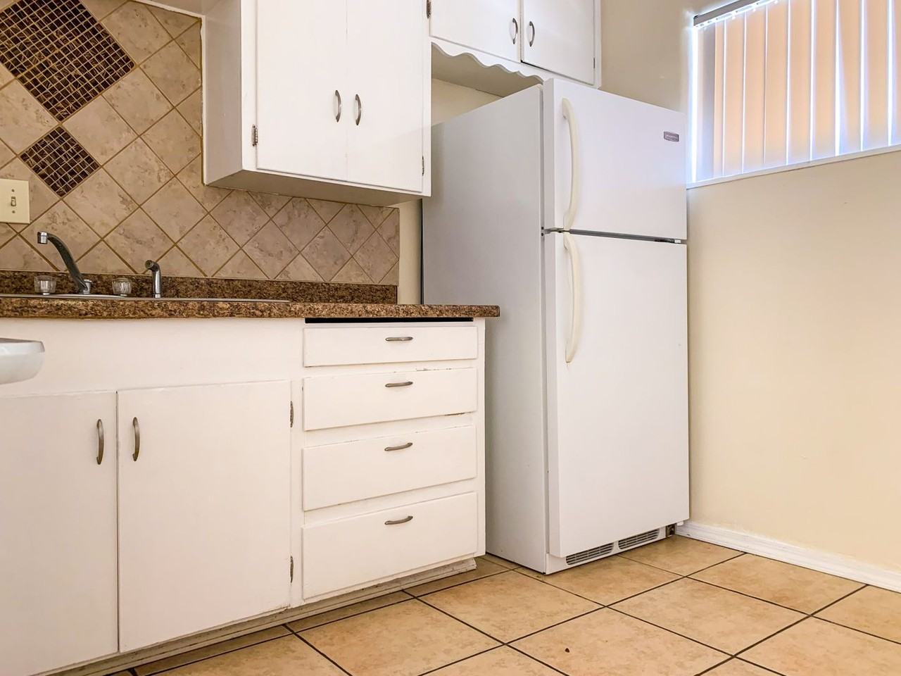 Gated Community Near Fairgrounds - Photo 4 of 30