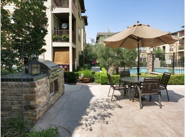 FOAK - Photo 4 of 10