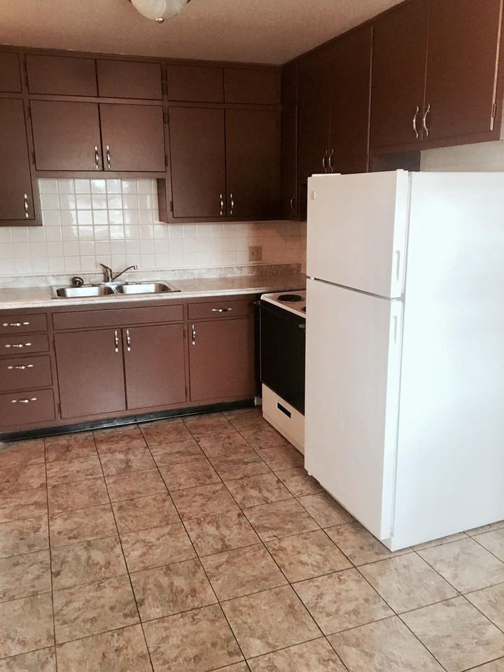 920 E MARKWOOD AVENUE - Photo 5 of 10