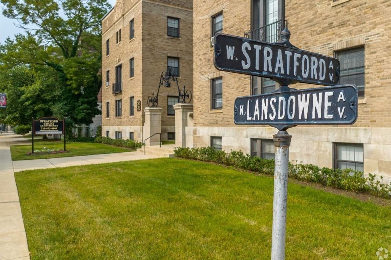 Stratford Court Apartments - Photo 6 of 23