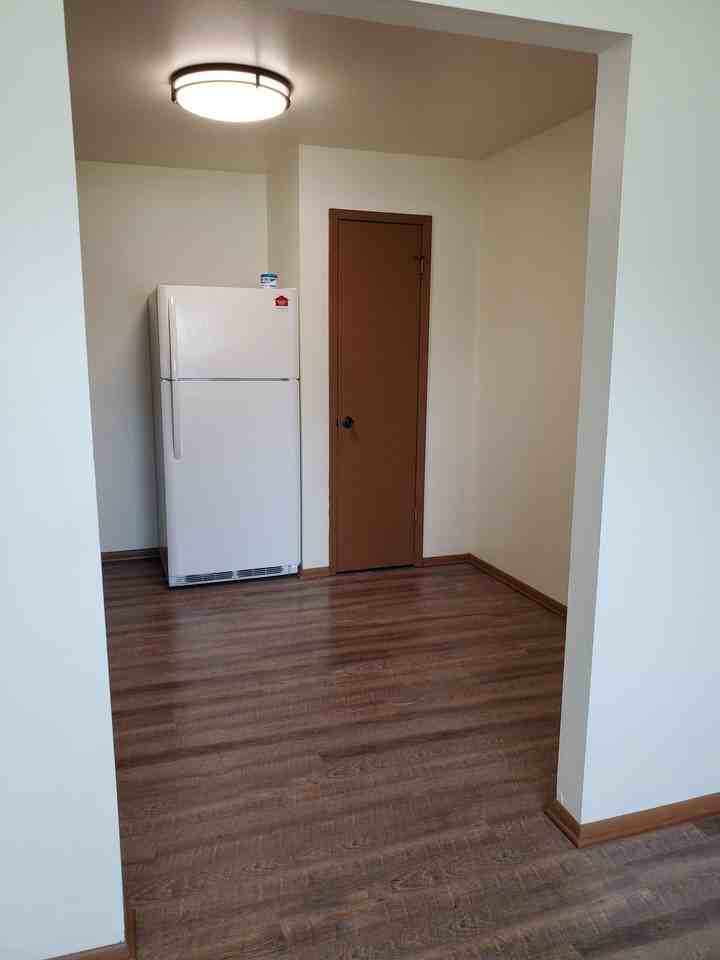 Fairview - Photo 6 of 9