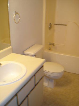 Belcrest Apartments - Photo 3 of 9