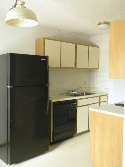 Belcrest Apartments - Photo 4 of 9