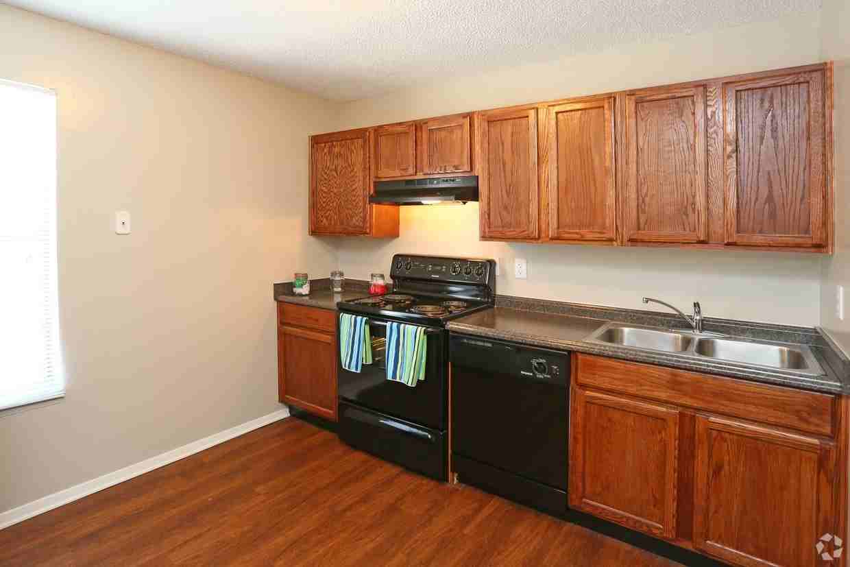 Amelia Apartment Homes - Photo 2 of 28