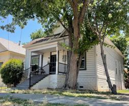 419 W 6th St - Photo 1 of 1