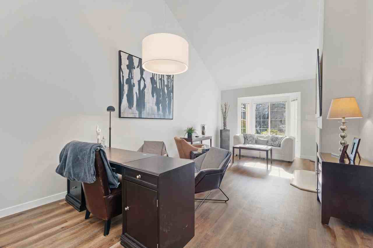 Water's Edge Townhomes - Photo 3 of 34