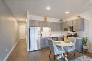 featured image of 801 Bend Blvd