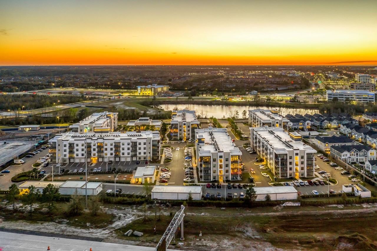 SUR Southside Quarter - Photo 2 of 50