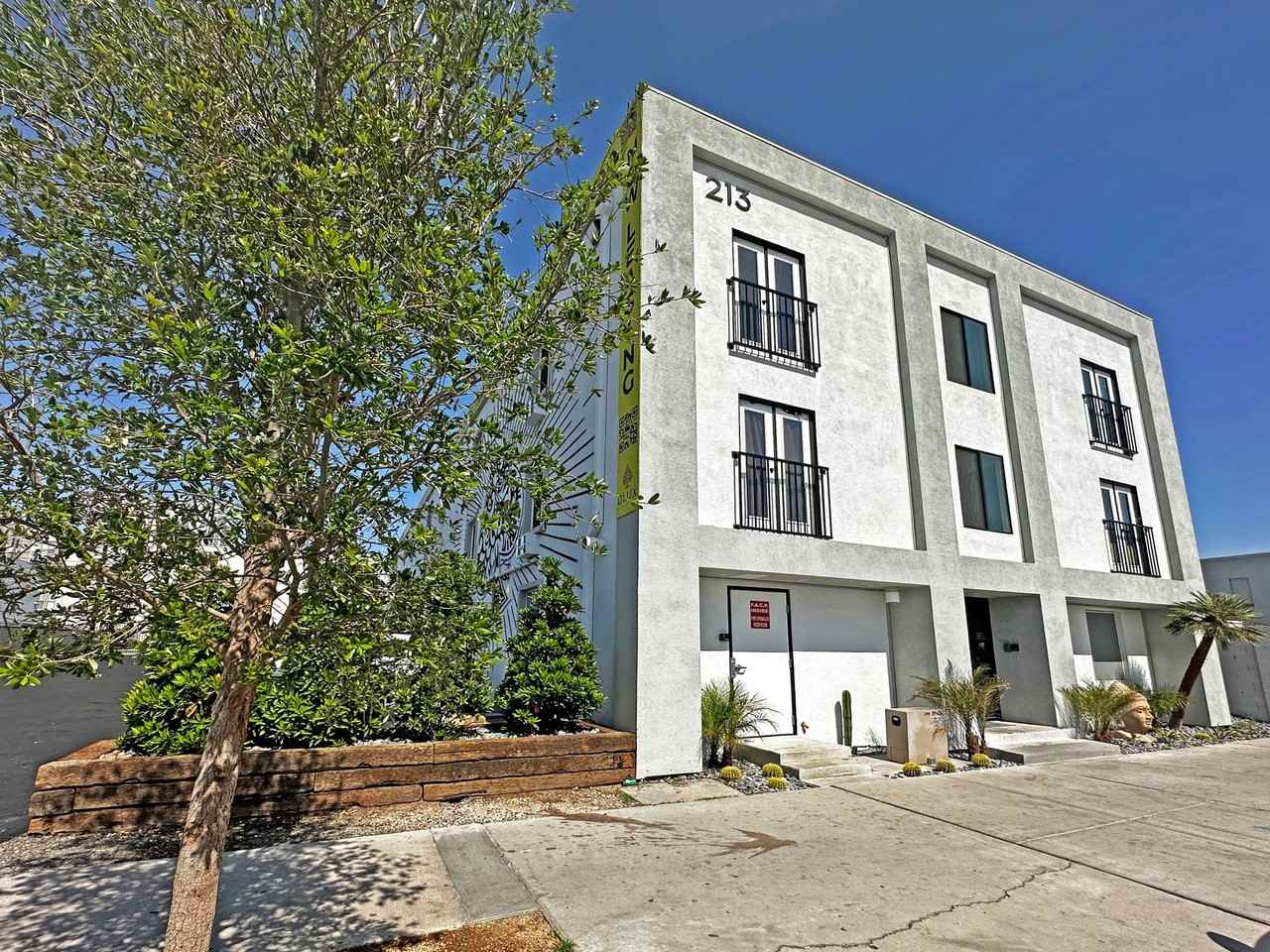 WINTER SPECIAL - DLUX Lofts - Photo 5 of 50