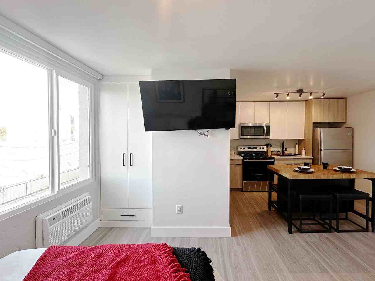 WINTER SPECIAL - DLUX Lofts - Photo 7 of 50