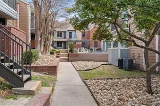 502 North - Move in Today! - Photo 1 of 1