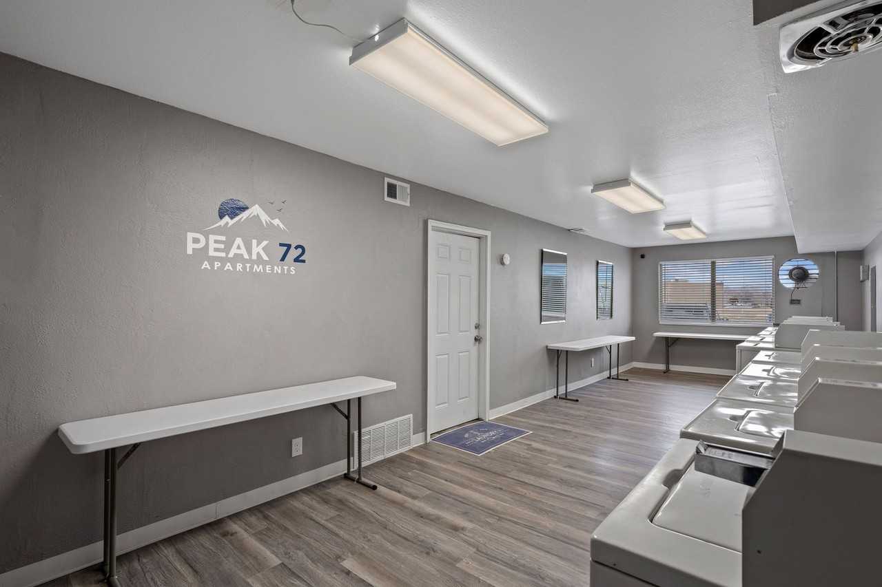 Peak 72 Apartments - Photo 6 of 33