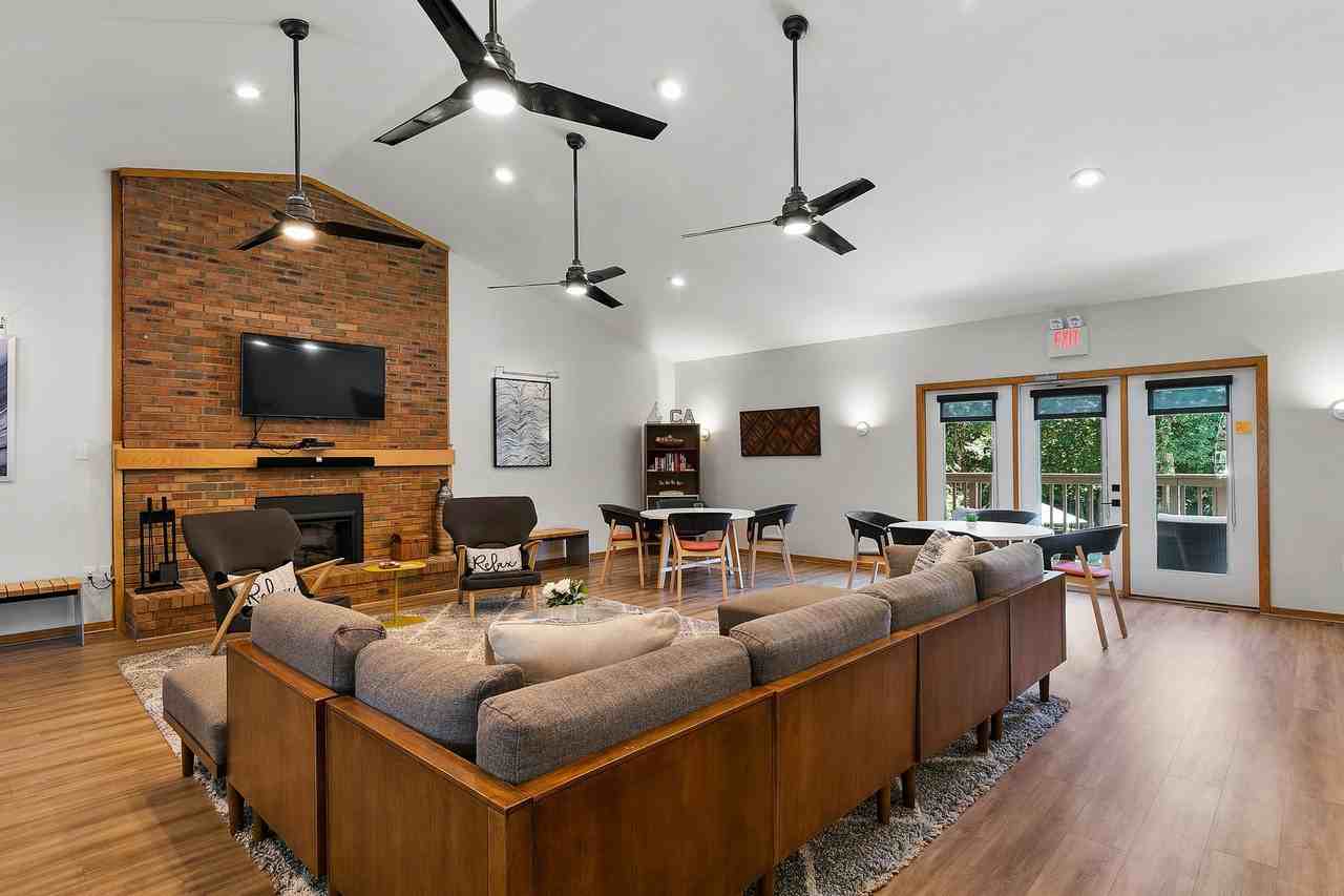 California Apartments - Photo 3 of 26