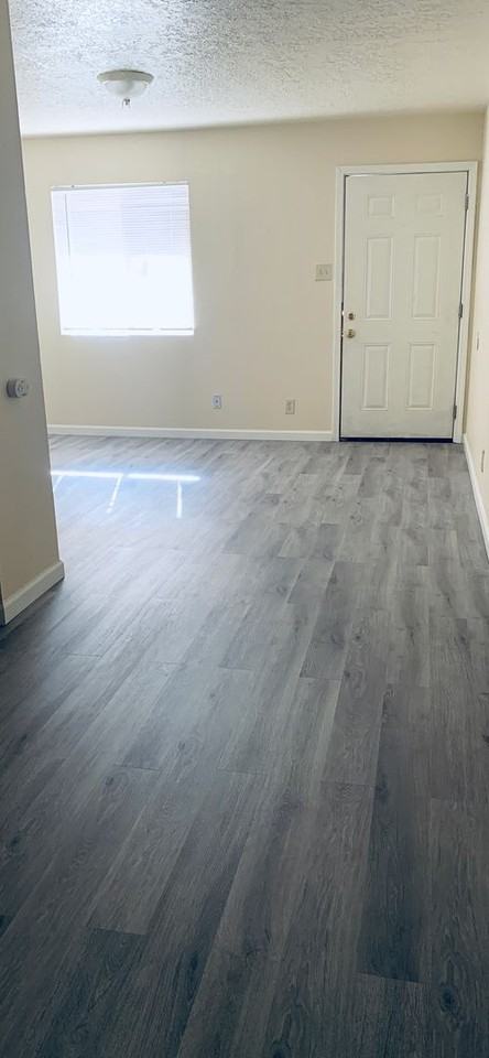 Adorable Studio Apartments with Utilities Included - Photo 7 of 26