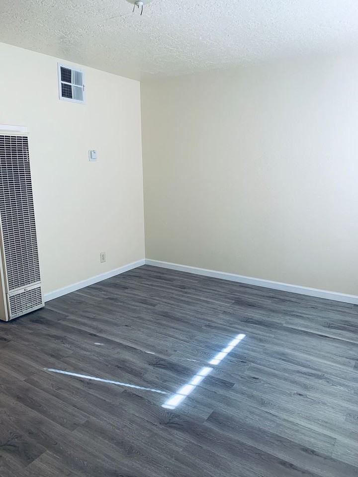 Adorable Studio Apartments with Utilities Included - Photo 3 of 26