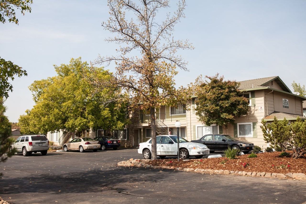Crestline Apartments 2310 Notre Dame Blvd, Chico, CA 95928 Zumper