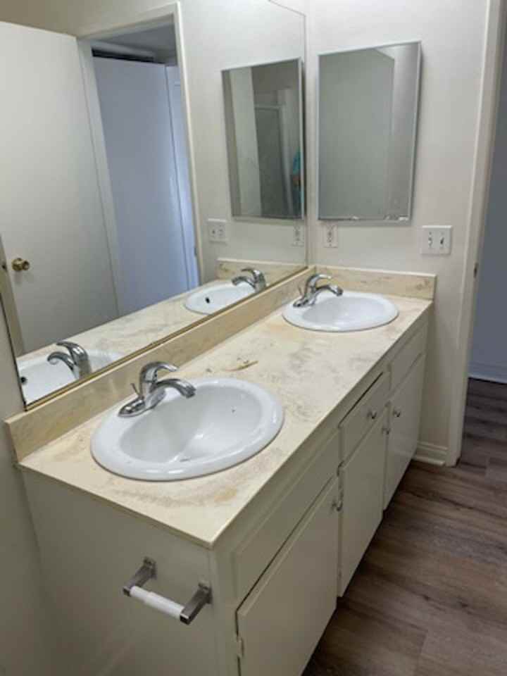 066 - Howard Crest - Photo 5 of 7