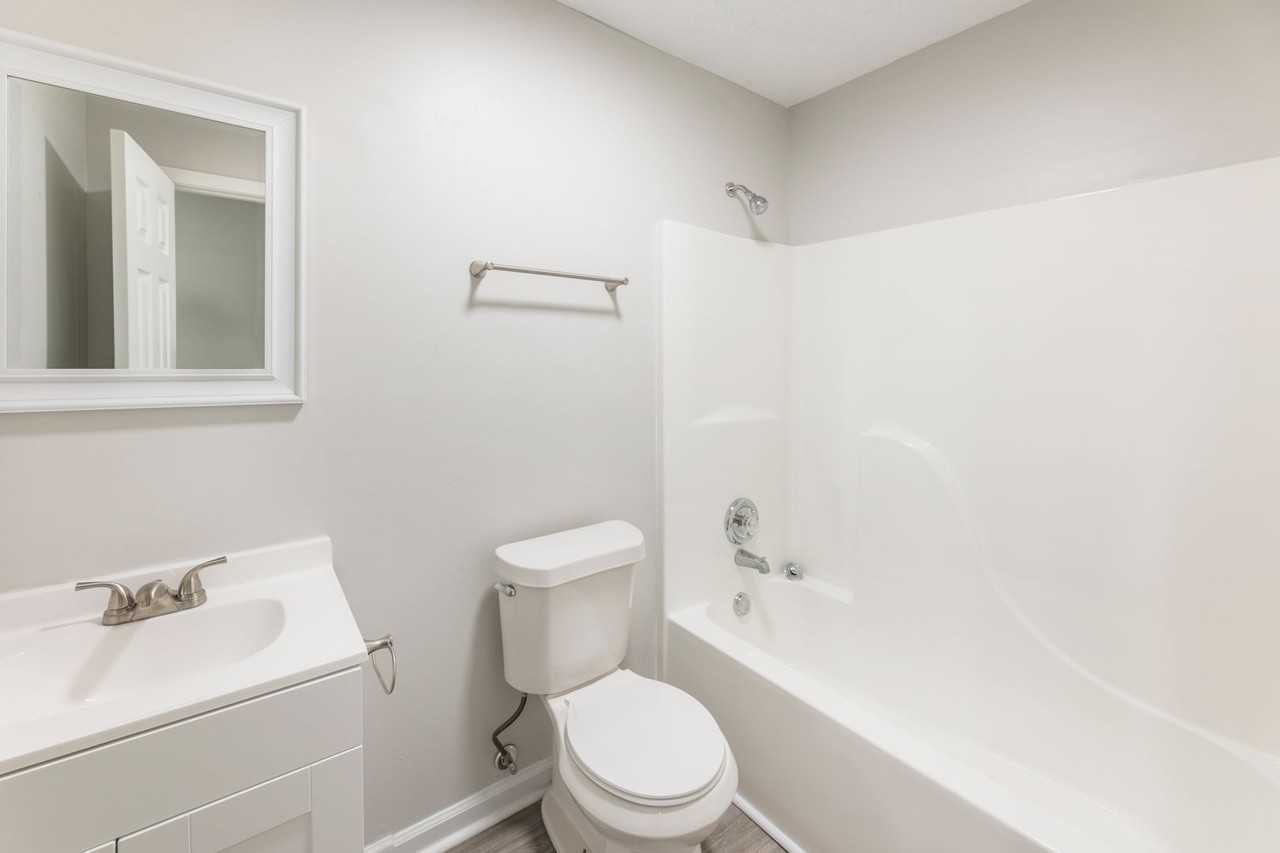 100 Victoria Way - Photo 6 of 14