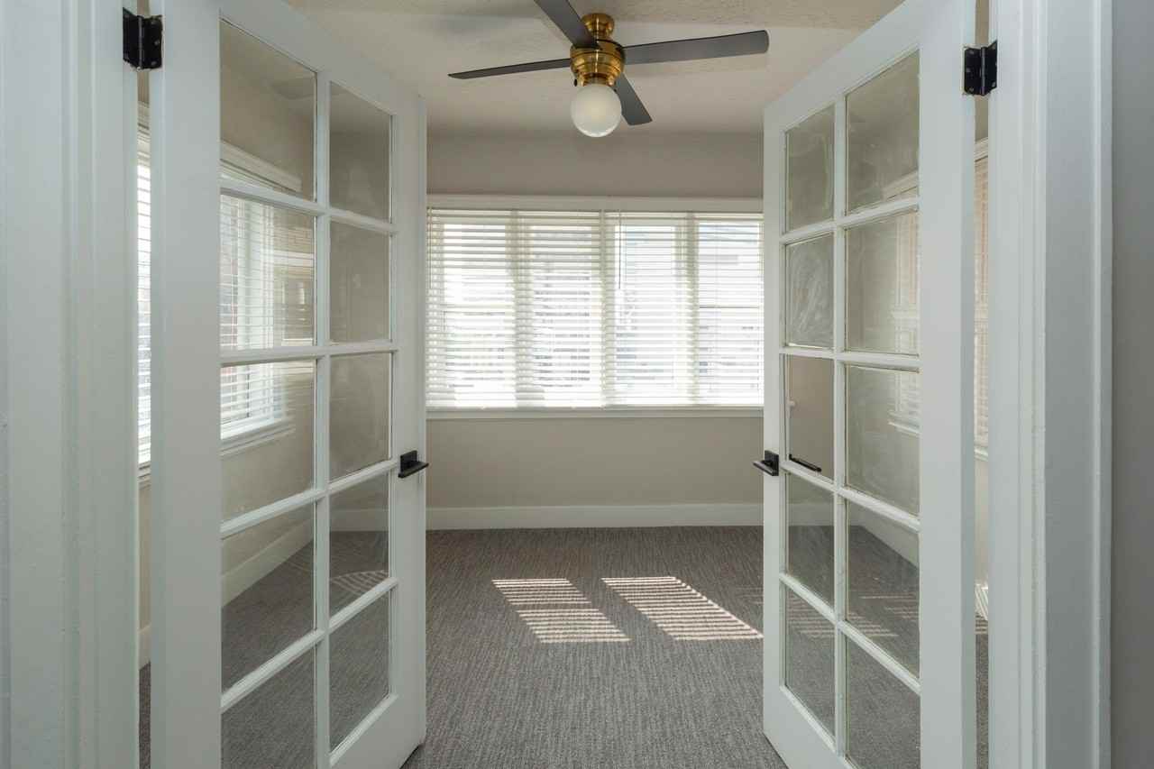 Lincoln Arms Apartments - Photo 4 of 23