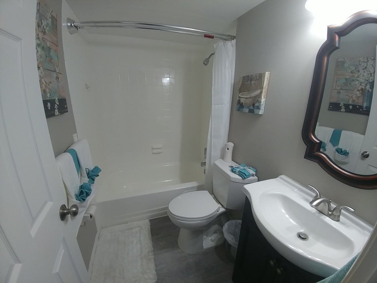 Orchard Apartments - Photo 4 of 18