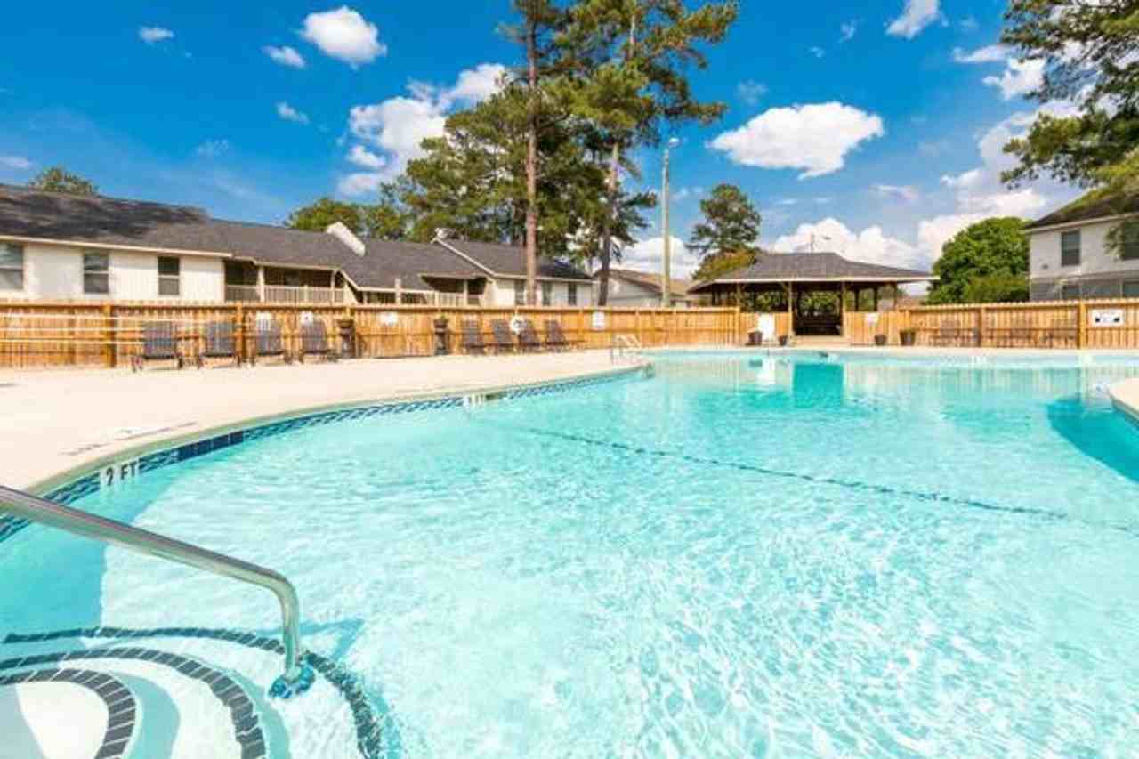 Windtree Apartment Homes - Photo 4 of 50